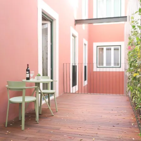 Chiado Modern With Ac Elevator Terrace 公寓 *