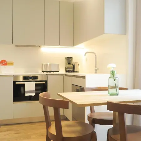 Lejlighed Chiado Modern With Ac Elevator Terrace Lisboa