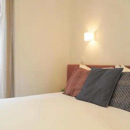 Lägenhet Chiado Modern With Ac Elevator Terrace Lisboa