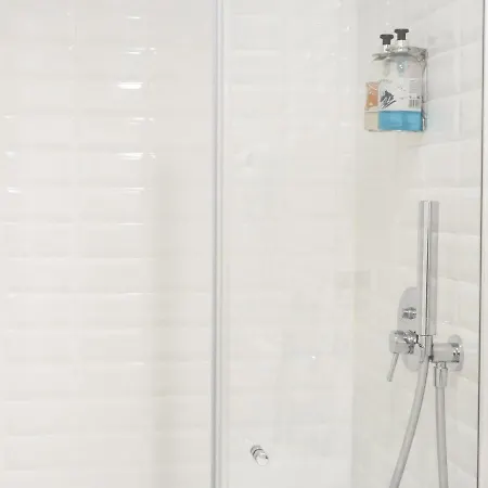 Chiado Modern With Ac Elevator Terrace Lägenhet Lisboa